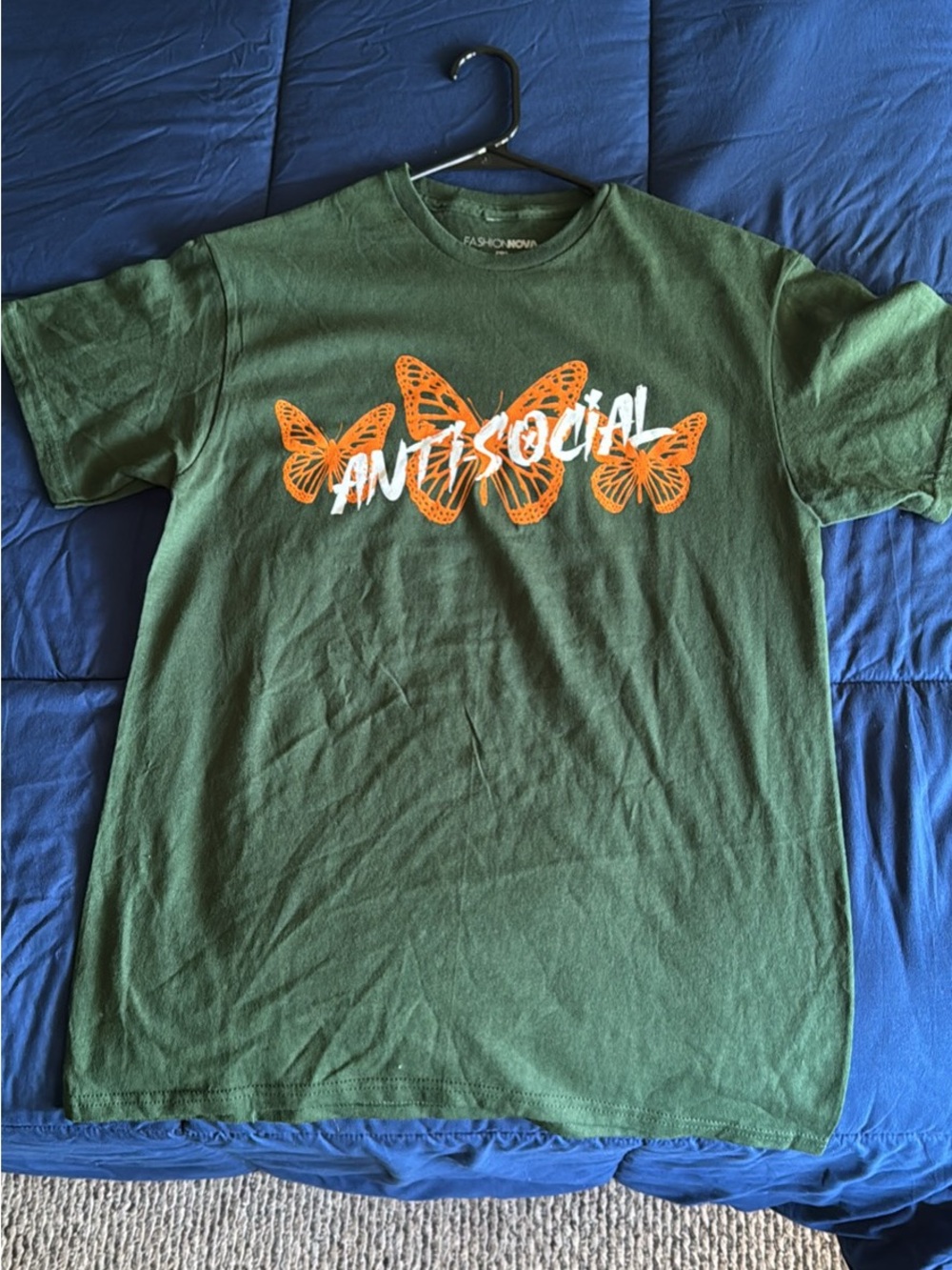 Fashion Nova Medium Olive Green Crewneck T-Shirt